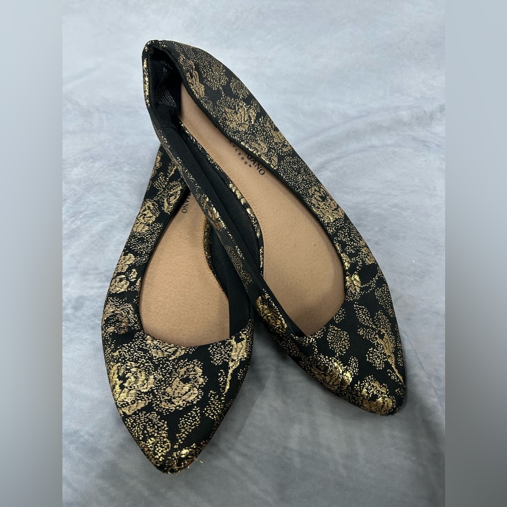 Christian Siriano Black and Gold Floral Flats
